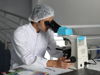 Microscope work in a pathology laboratory